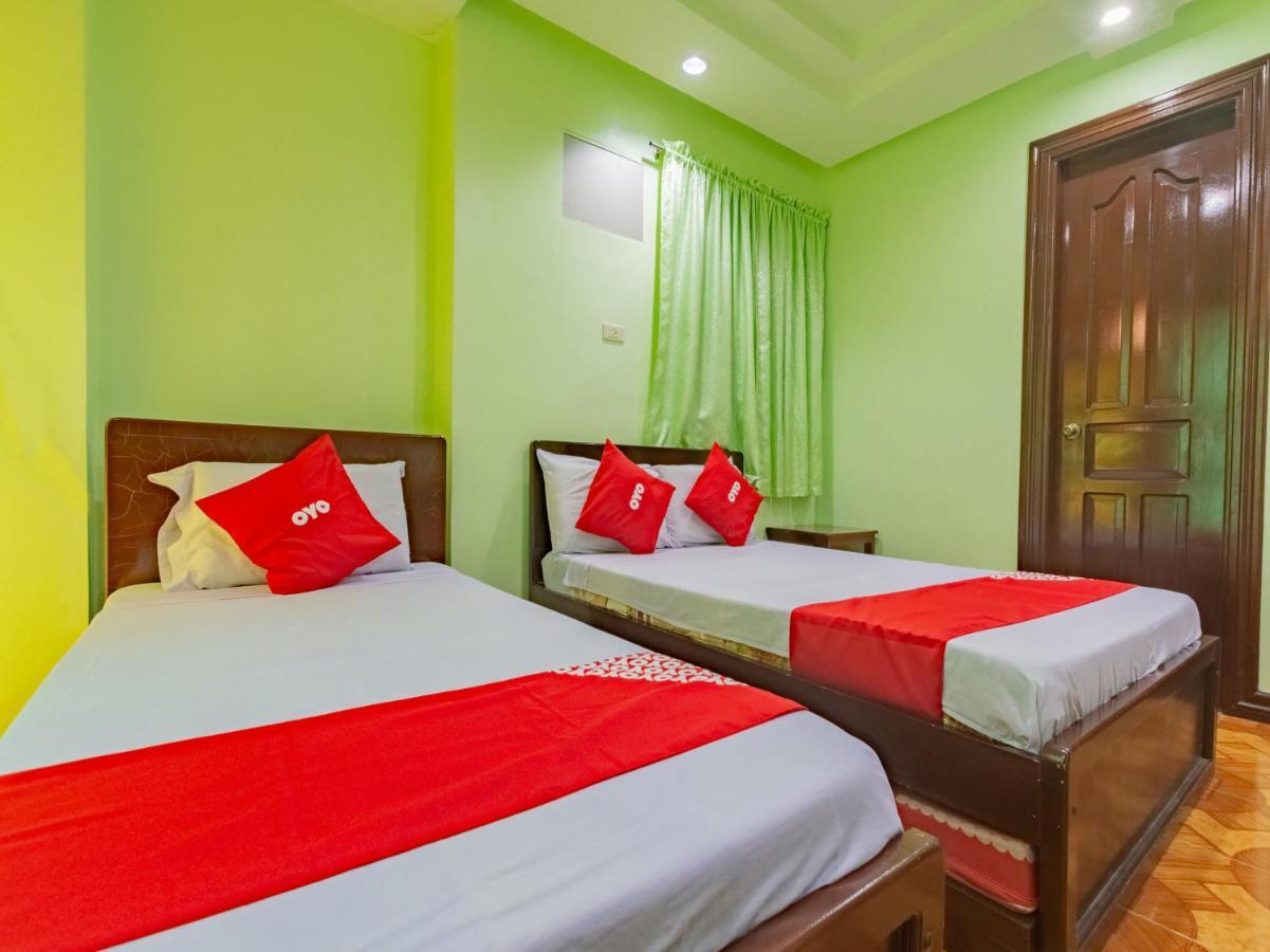 Rooms R Us - Voyagers Palace Puerto Princesa Exterior photo