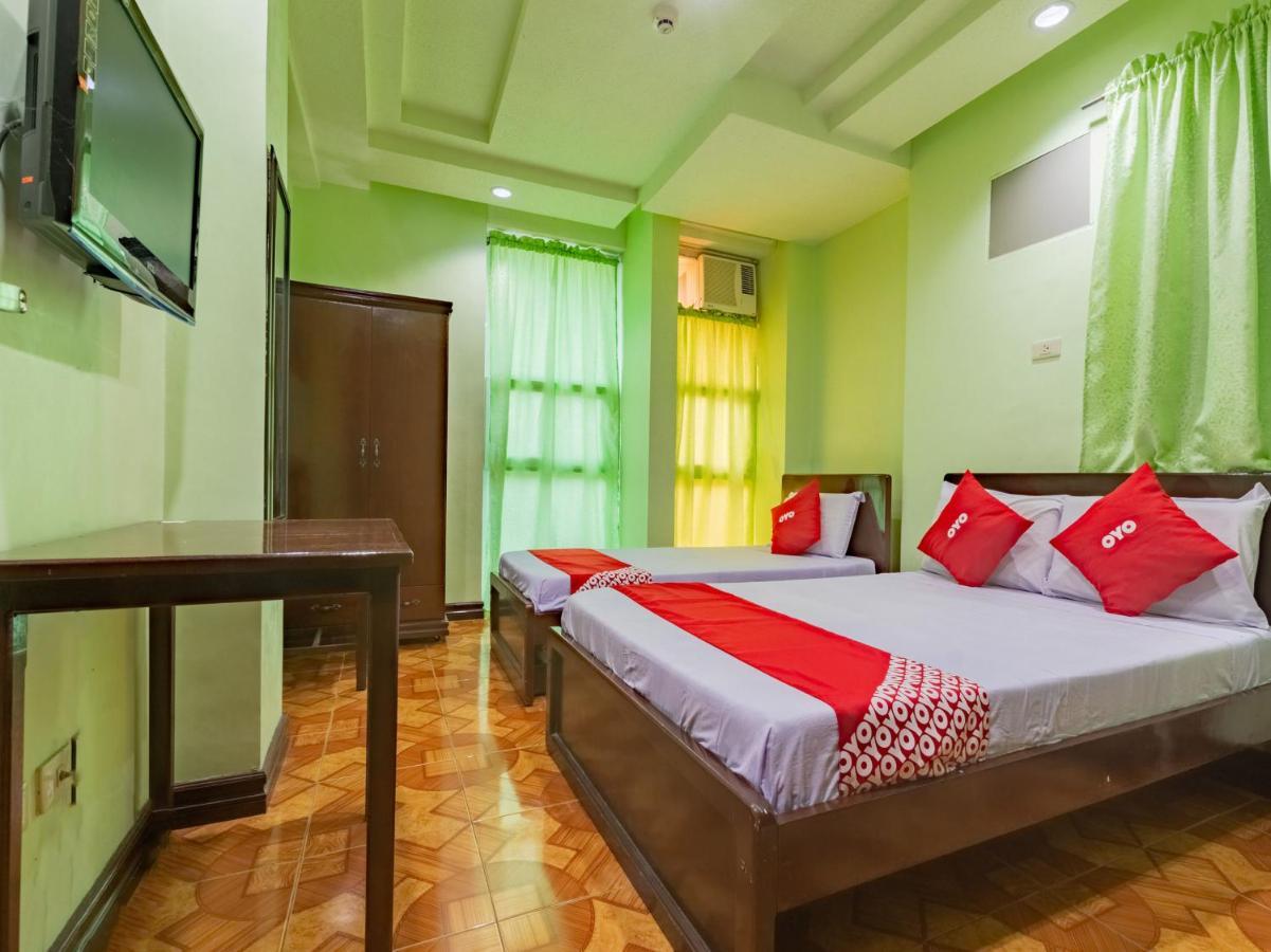 Rooms R Us - Voyagers Palace Puerto Princesa Exterior photo
